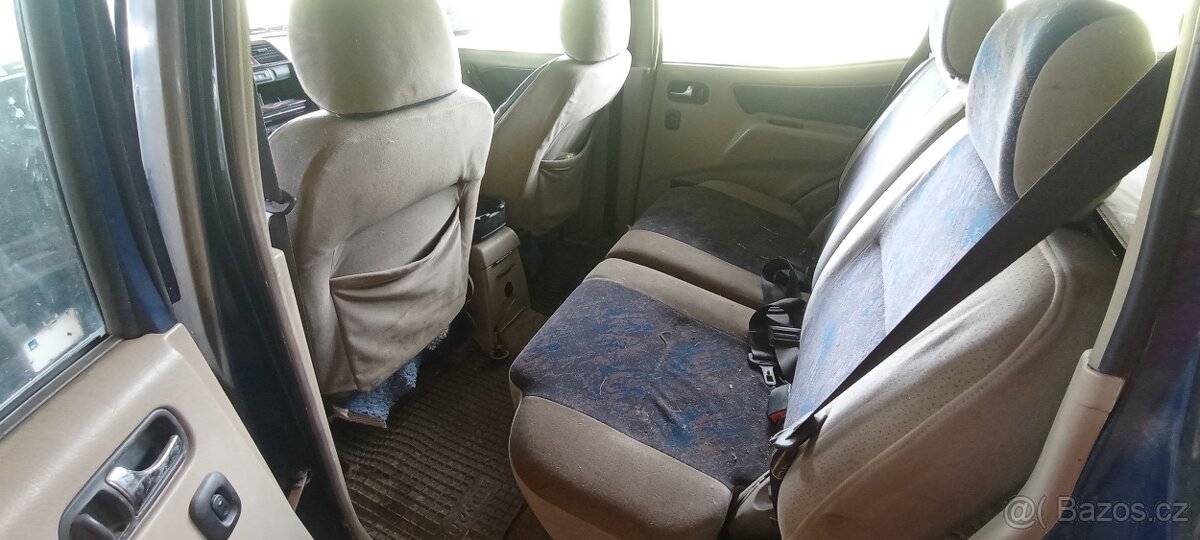 Nissan terrano 2 - 11