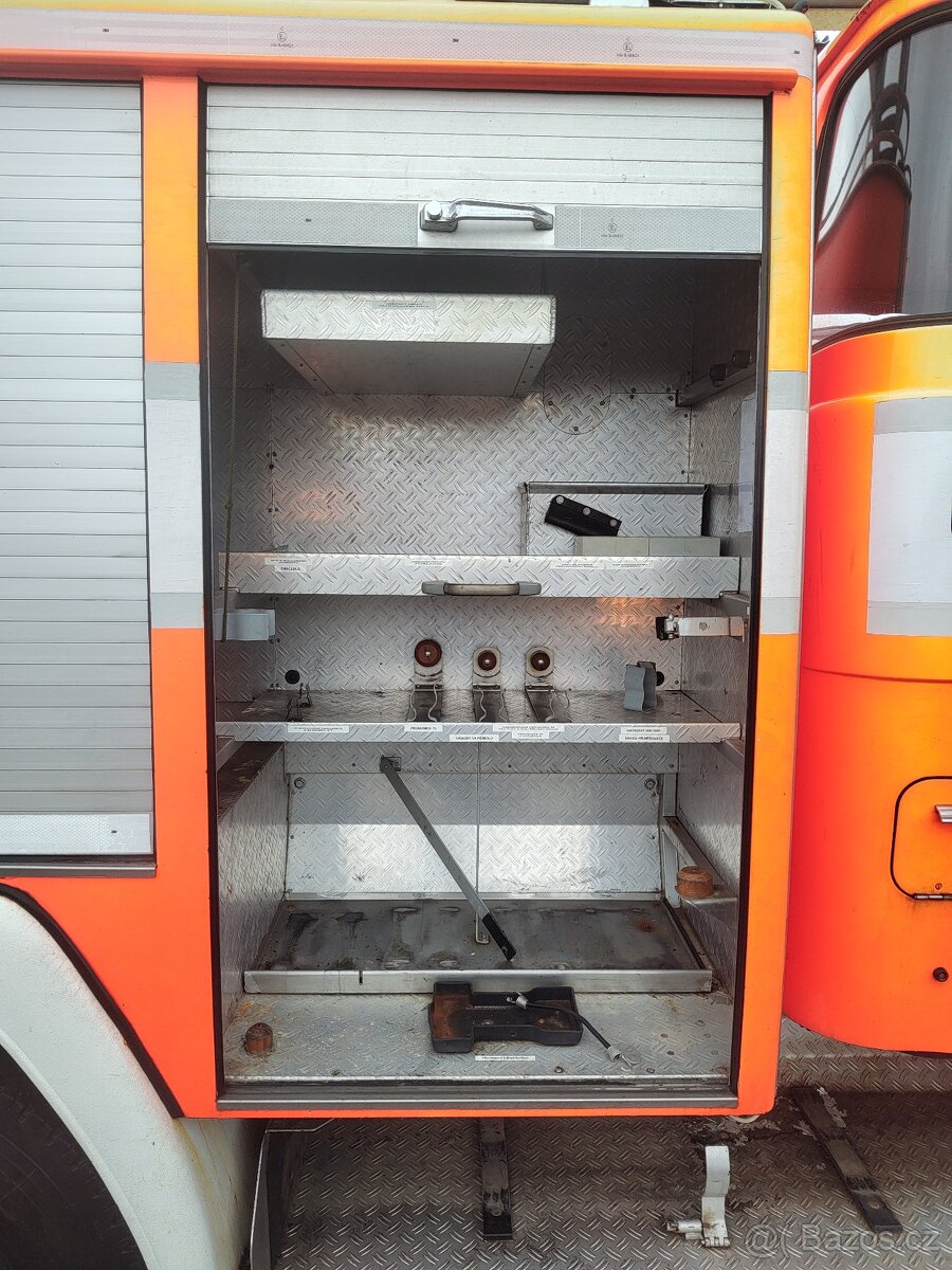 IVECO MAGIRUS-DEUTZ FM 192 D 11 FA - 11