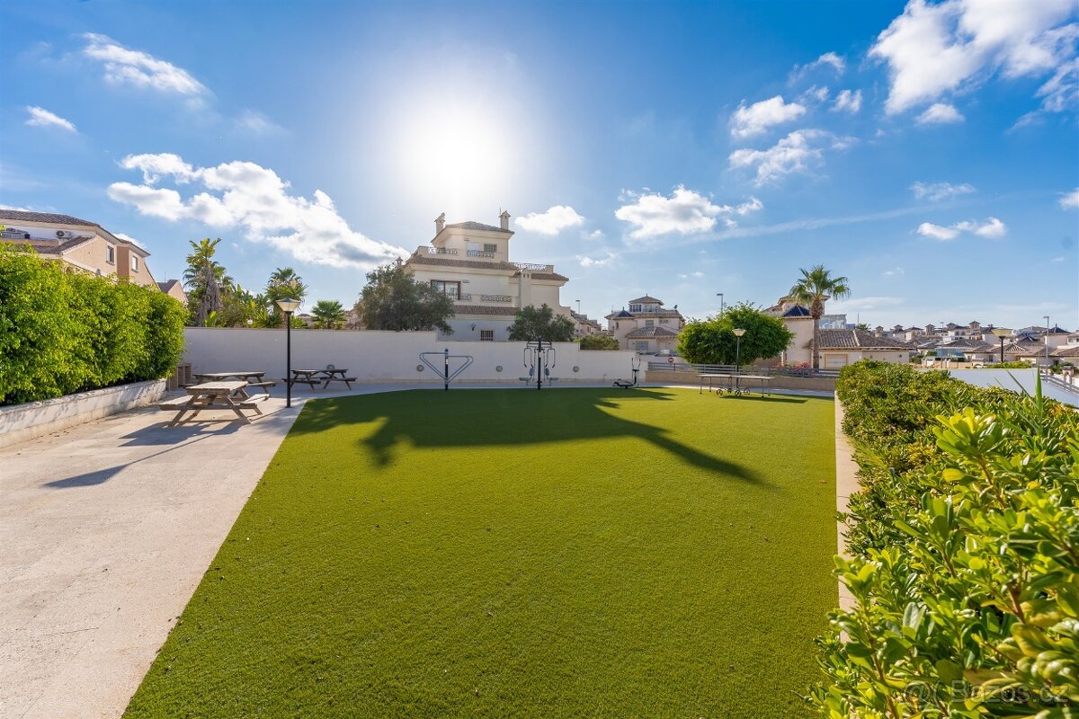 Prodej bytu 3+1 60 m² Alicante, Španělsko - 11