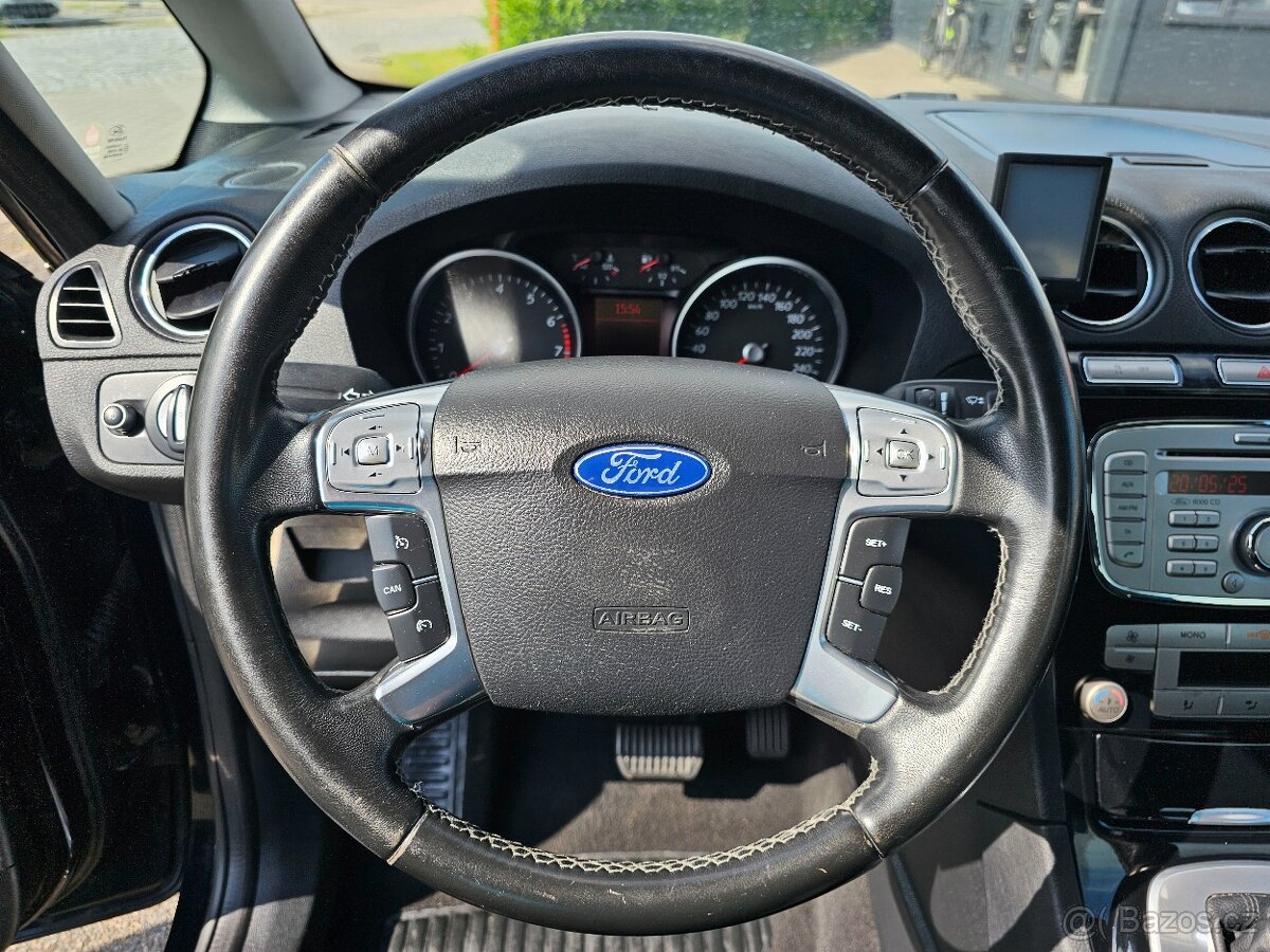 FORD GALAXY 2010 2.0i 149 kW GHIA 7 MÍST FACELIFT,VÝHŘEVY - 11