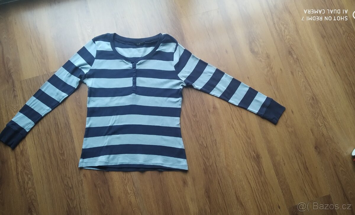 Dámské oblečení - 11