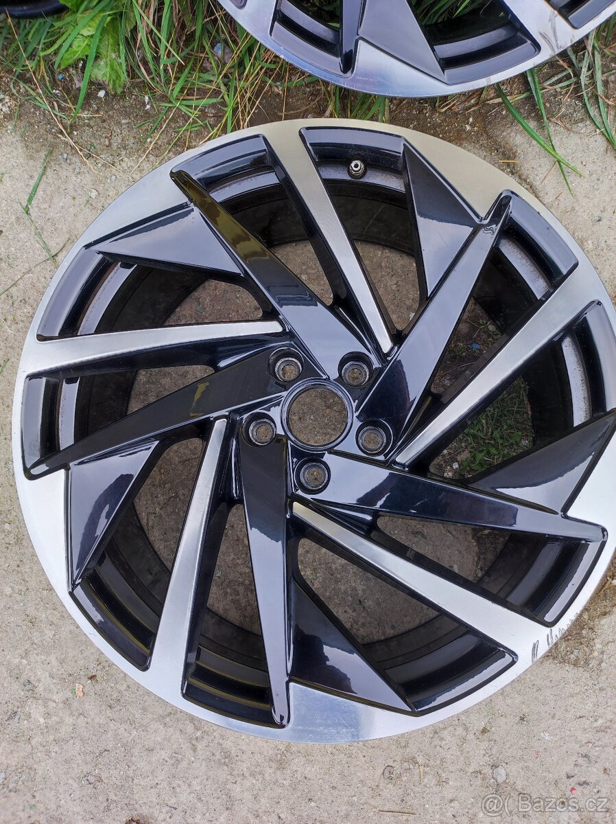 20" hliníky z VW Arteon - 11