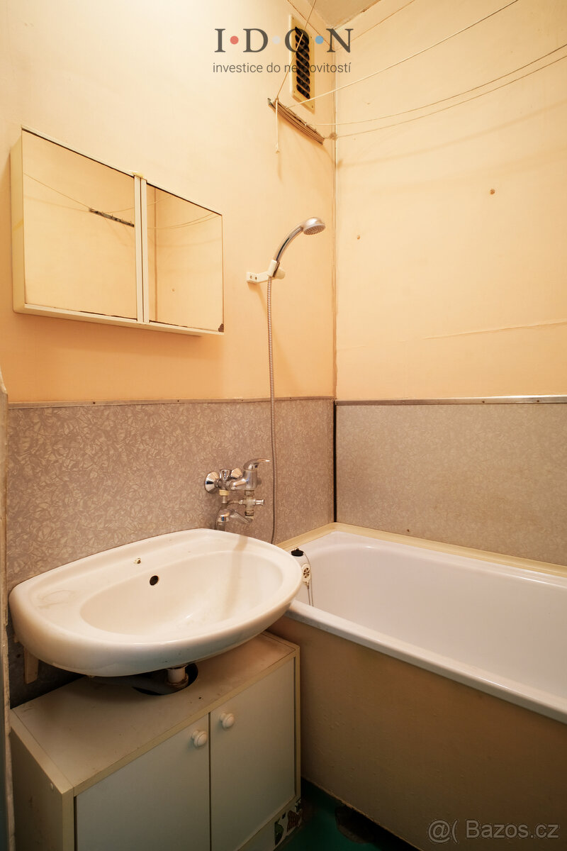 Prodej prostorného družstevního bytu 3+1, 74,21 m² – Ostrava - 11