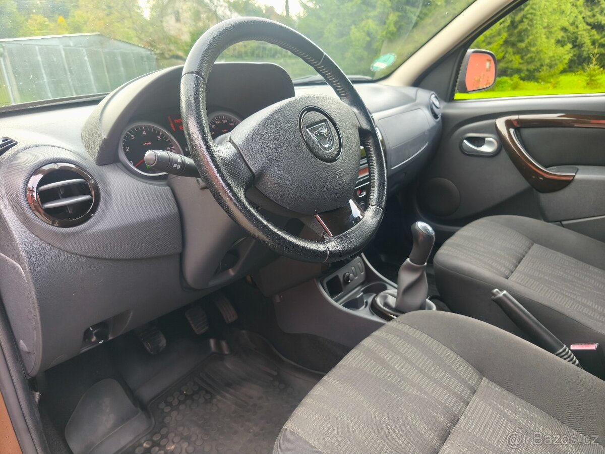 DACIA DUSTER 1.6i 77kW-142TIS.KM-1MAJITEL-VÝBAVA - 11