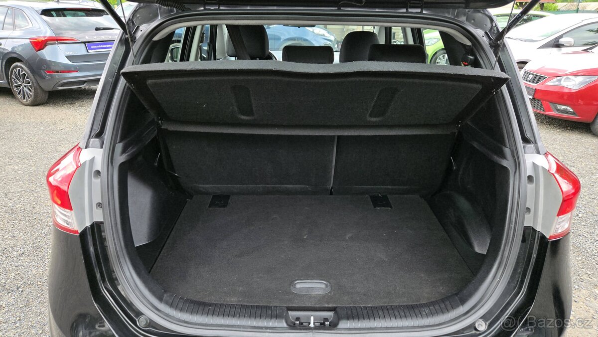 HYUNDAI ix20 CVVT CLASSIC 1MAJITEL - 11