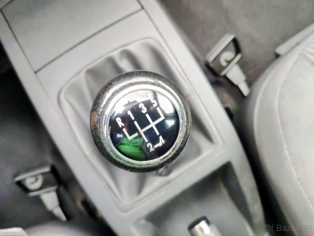 Volkswagen Polo 1.2i, NOVÁ STK, nájezd 108.000 km - 11