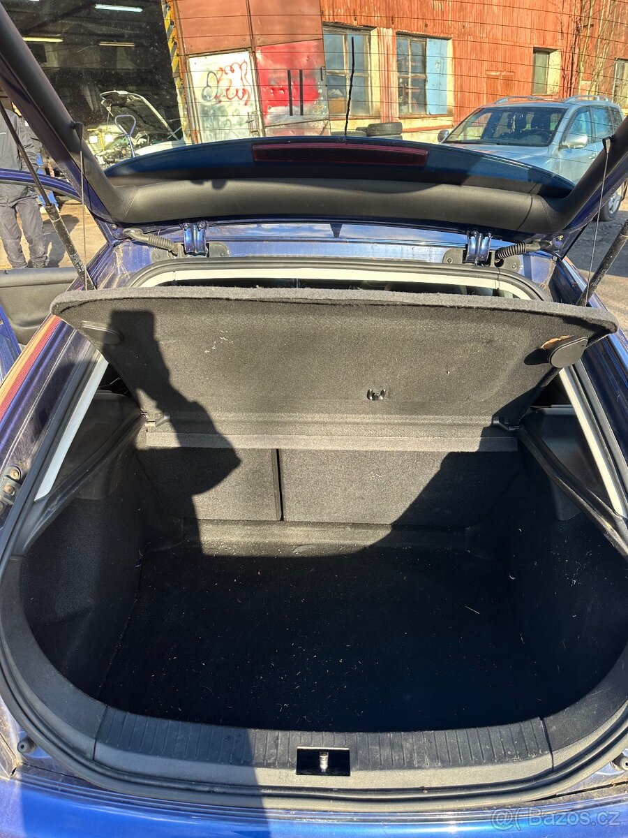 Seat Leon 1.6 benzin - 11