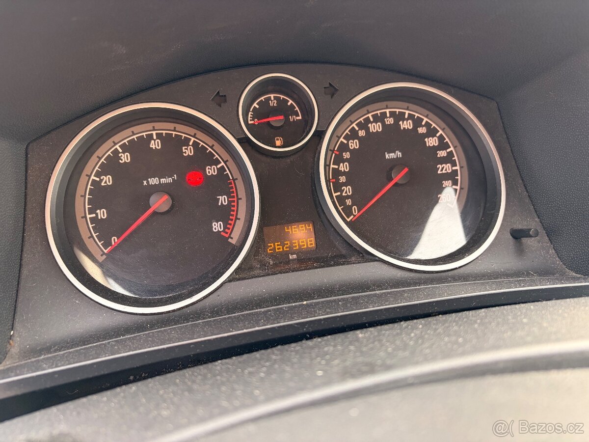 Opel Zafira 1.8 103kW - 11