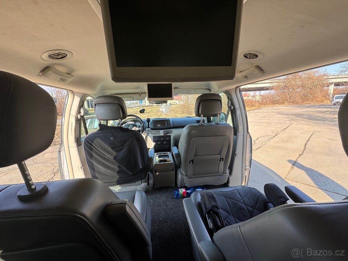 Chrysler voyager/volkswagen routan - 11