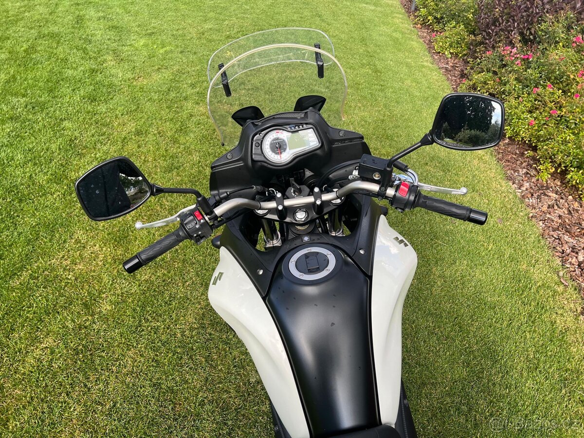 Suzuki V-strom 650 ABS - 11