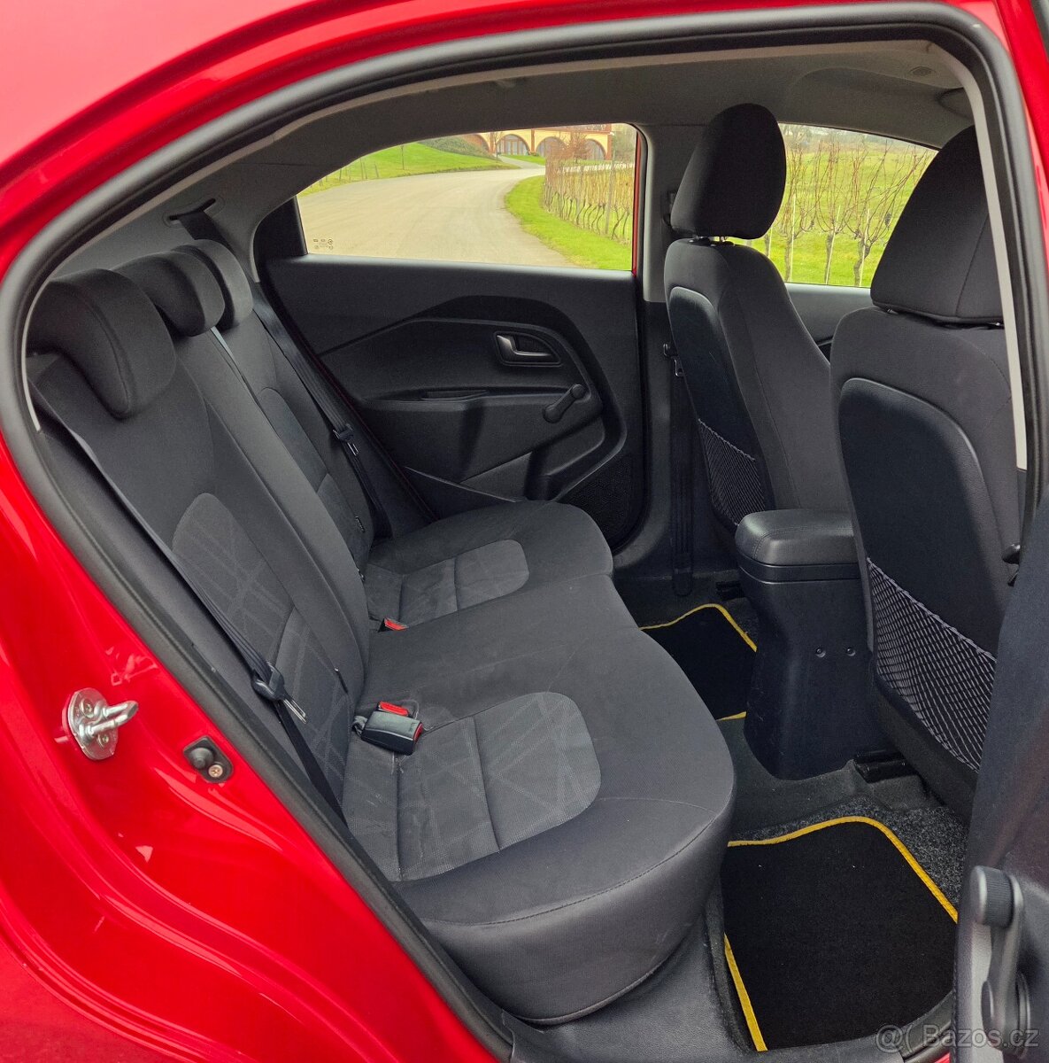 Kia Rio 1.2 16V 51KW/70 koní R.V.10/2011 - 11