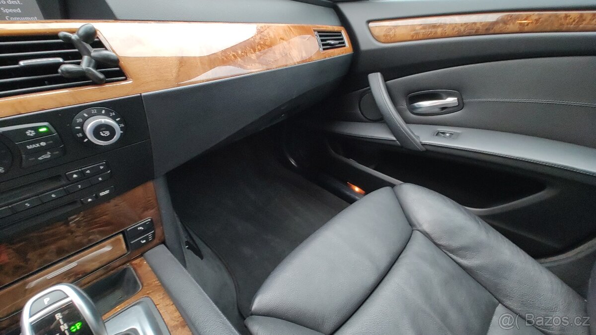 BMW 5 E61 FL 2008 535d 210kw M packet - 11