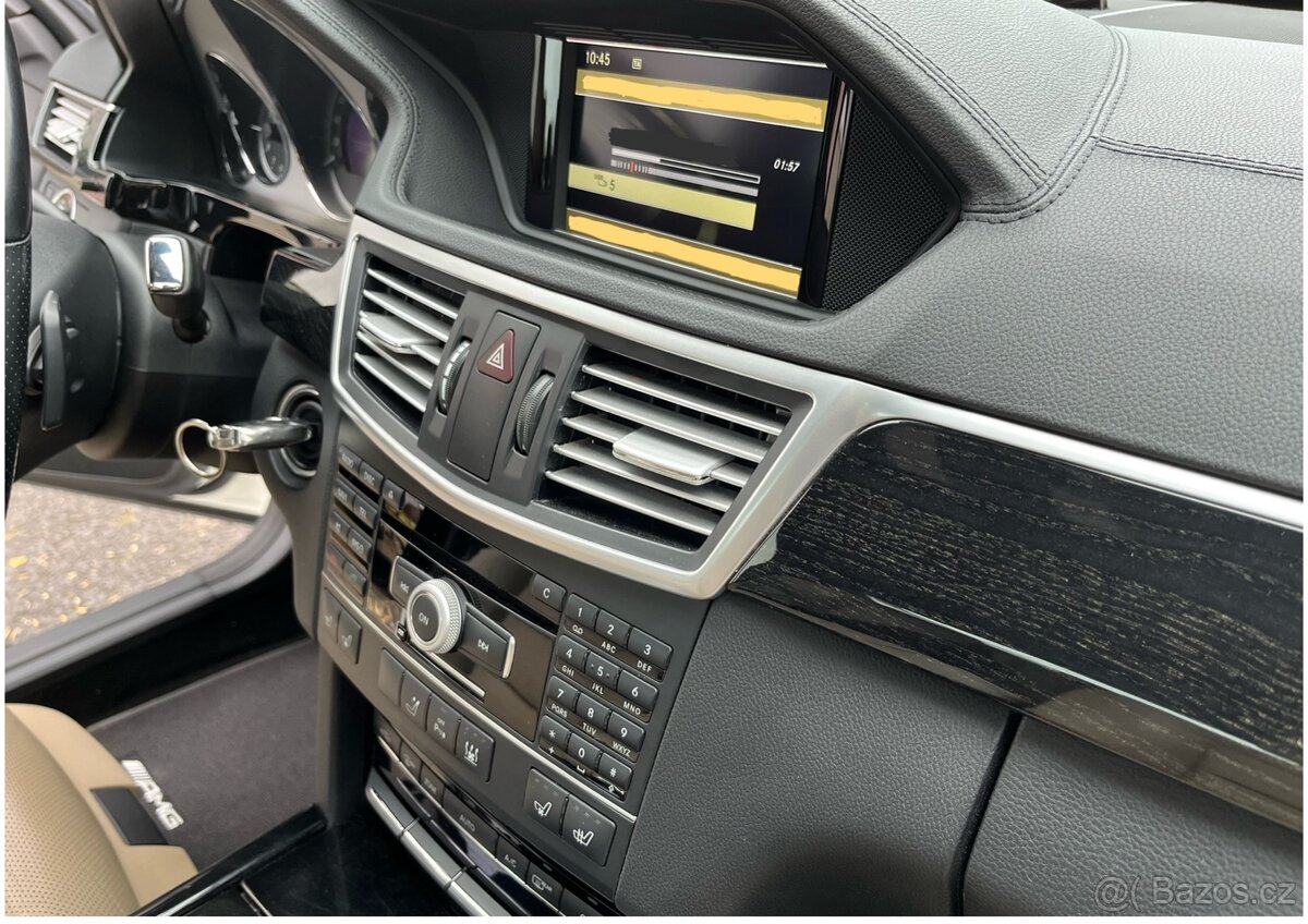 Mercedes E350CDI 4 MATIC AMG - 11