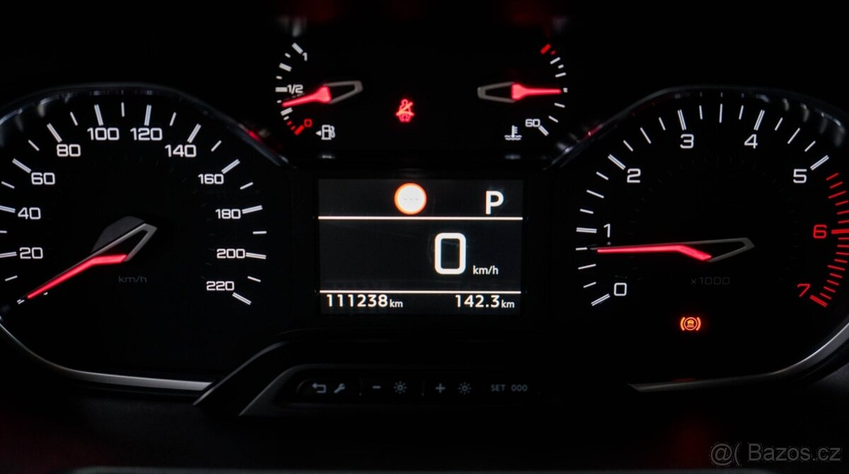 Peugeot Rifter 1.5 BlueHDi 130 Active A/T - 11