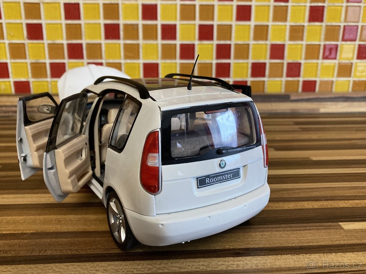 Modely Abrex 1:18 - 11