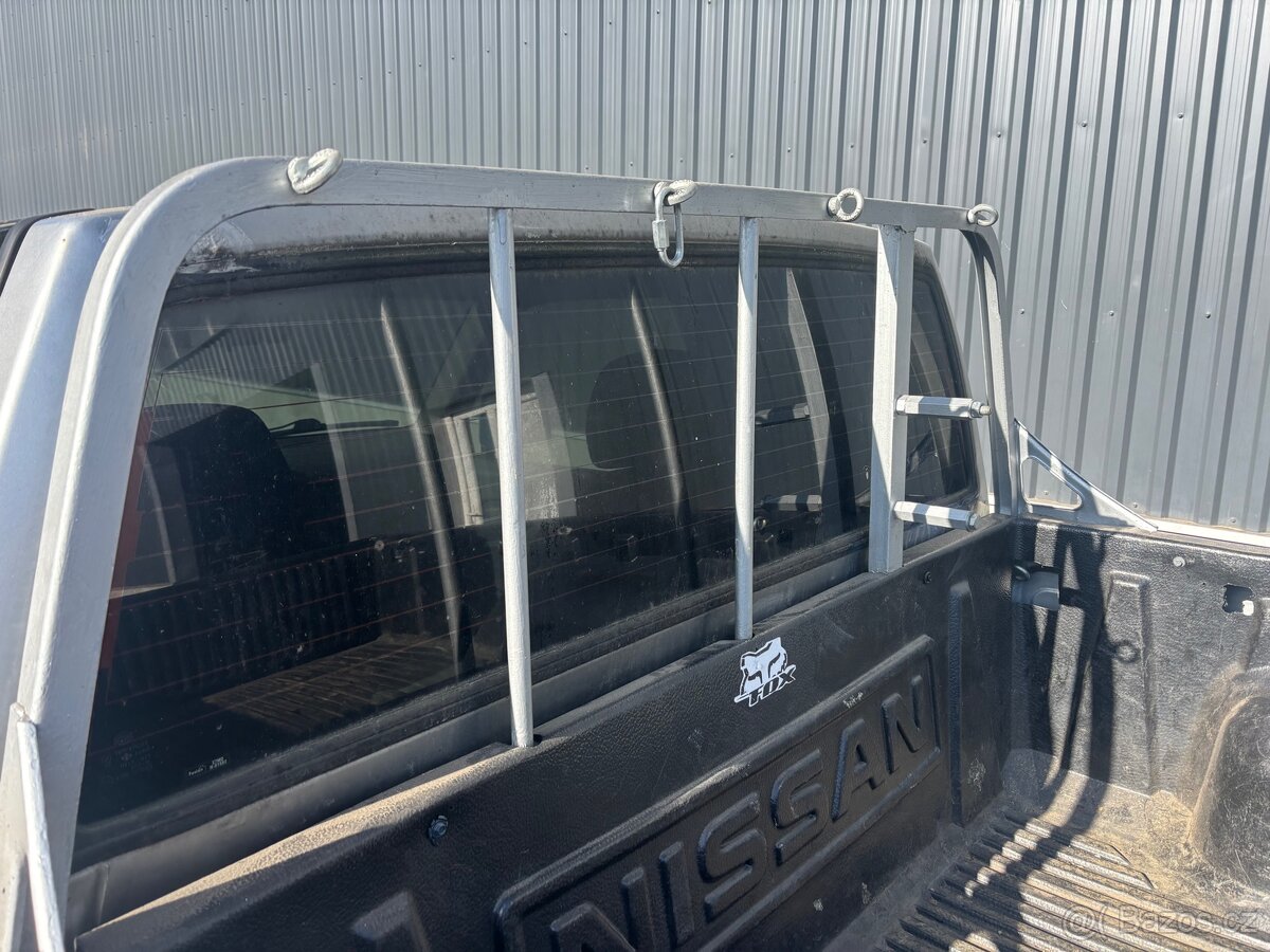 Nissan navara - 11