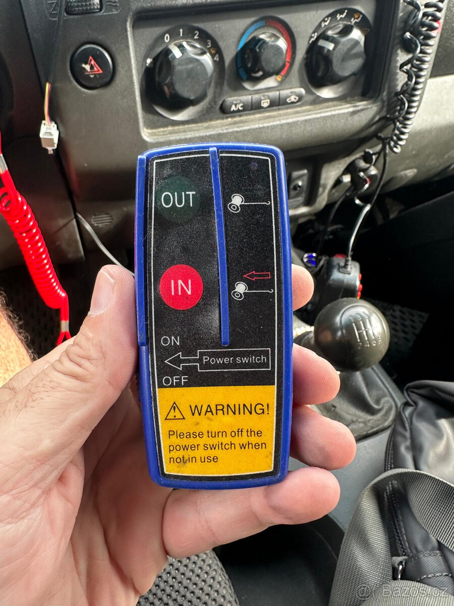 Navara Double Cab 4wd 2.5 tdi 126kw tažný systém - 11