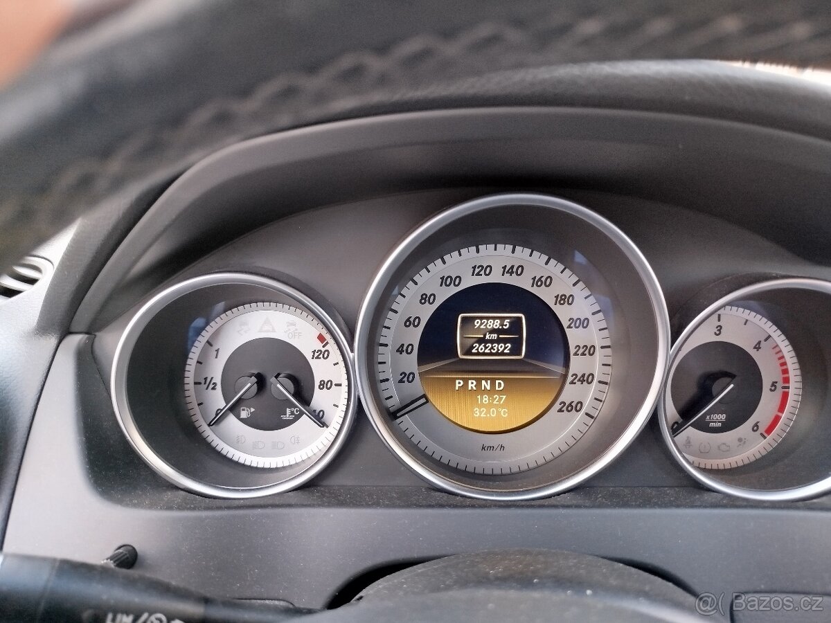 Mercedes C200 CDI Automat Elegant 2011 – 270 000 km - 11