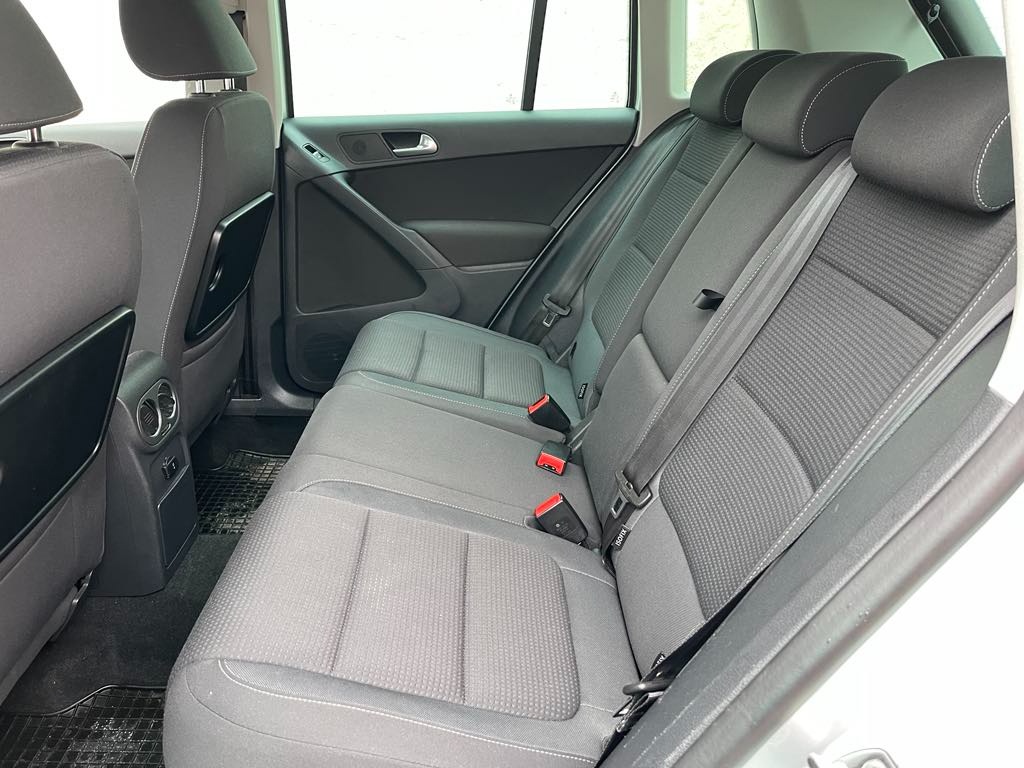 Volkswagen Tiguan 2.0 TDI AUTOMAT 103kW/4x4/ - - 11