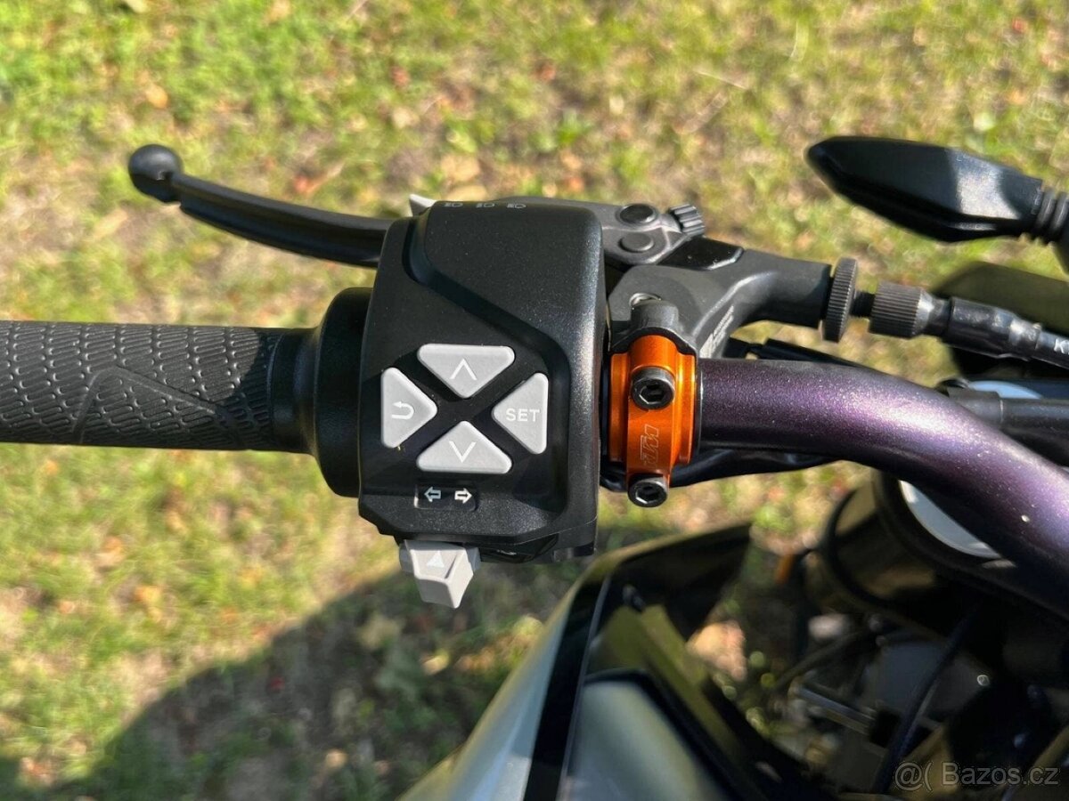 Prodám KTM 790 DUKE - 11