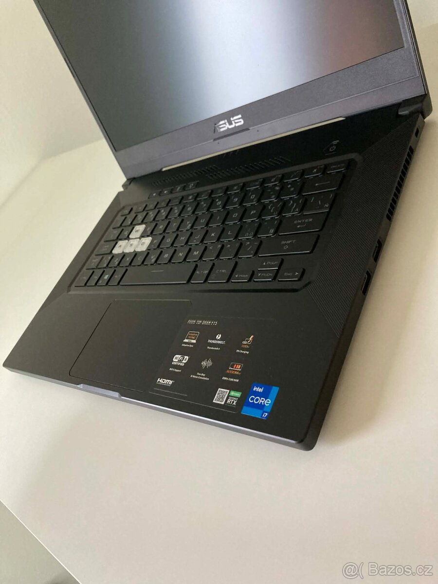 Herní notebook ASUS TUF F15, i7 RTX 3060 6GB, 16 GB RAM - 11