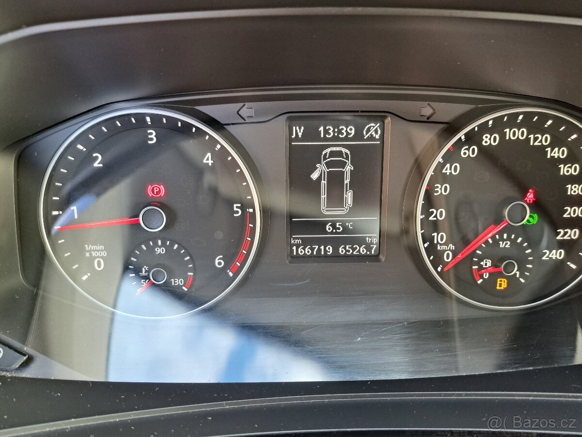 VW MULTIVAN T6 2.0TDI 110KW DSG COMFORTLINE - 11