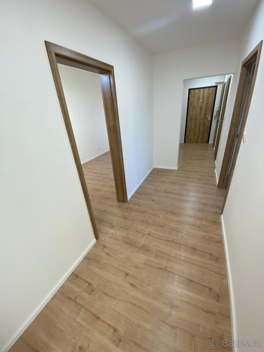 PRODEJ BYTU 4+1, ULICE OKRUŽNÍ, ZLÍN - 11