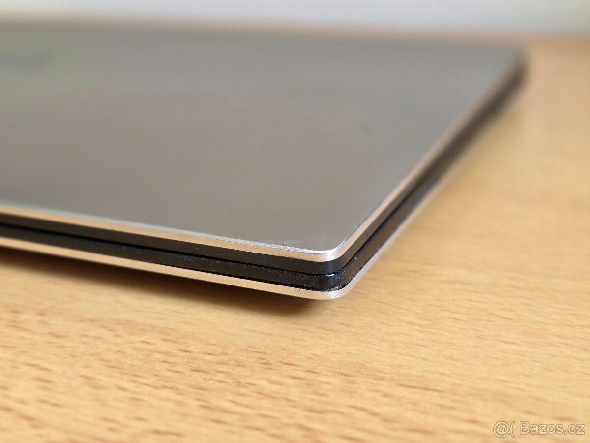 Dell XPS 13 9360 - 11