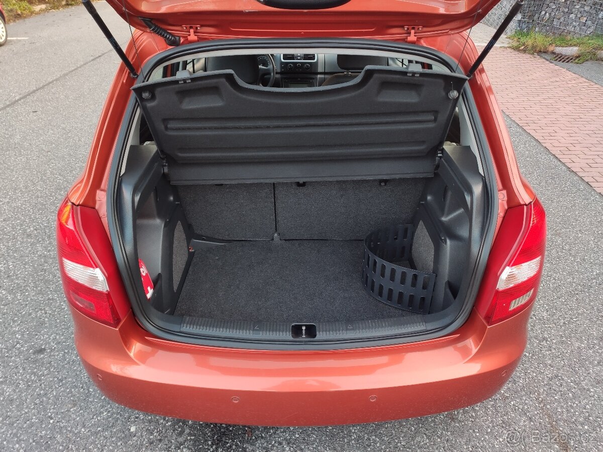 Škoda Fabia 2 1.4 16v 63kw | 1.Majitel - 11