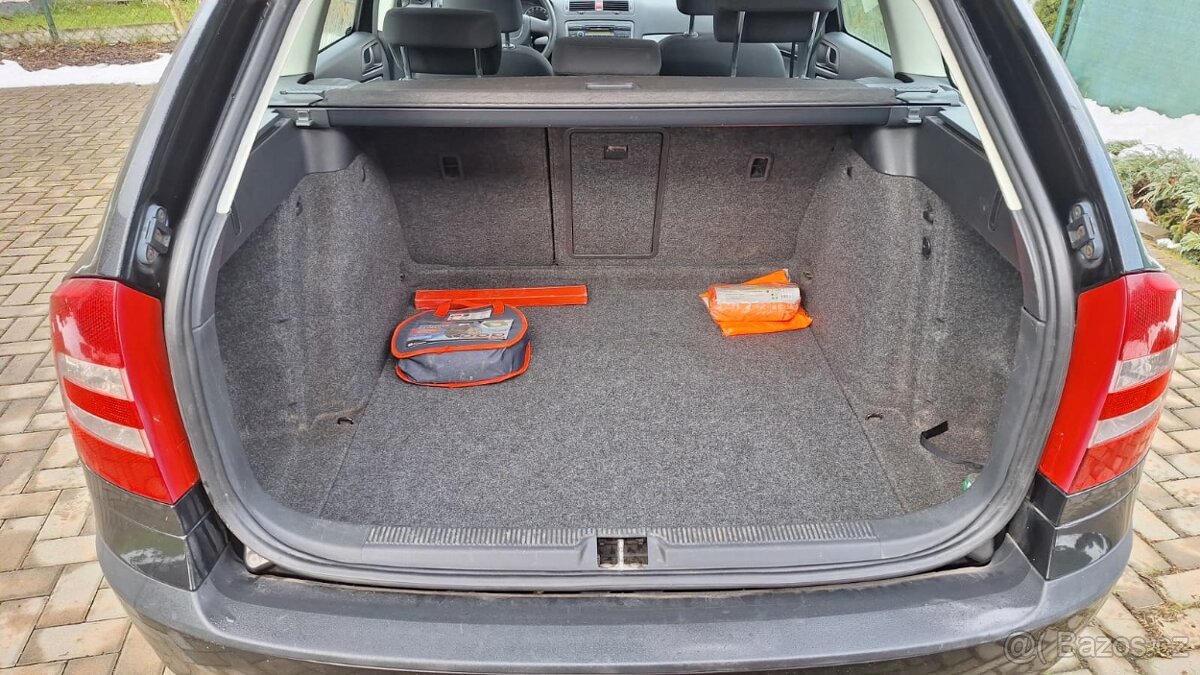 Octavia 2 combi 1.6 MPi 1. majitel, koupeno v ČR - 11