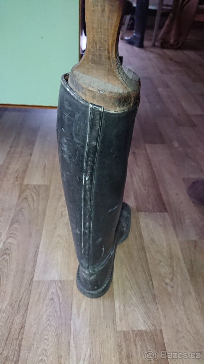 Stare jezdecke holinky - 11