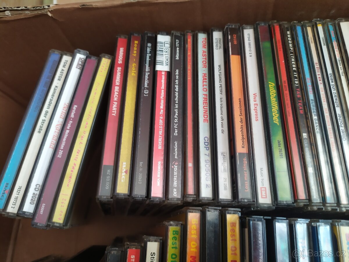 Prodám CD - 11