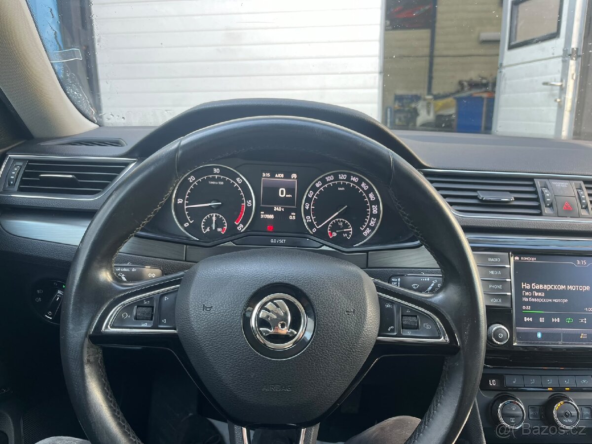 Škoda Superb 2.0 TDI, 2015, Manuál – Nová STK - 11
