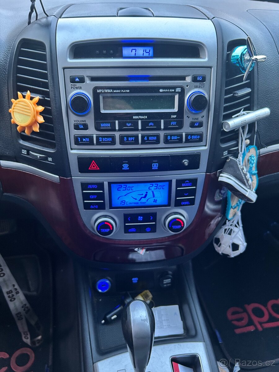 Hyundai SantaFe CRDI 4x4 - 11