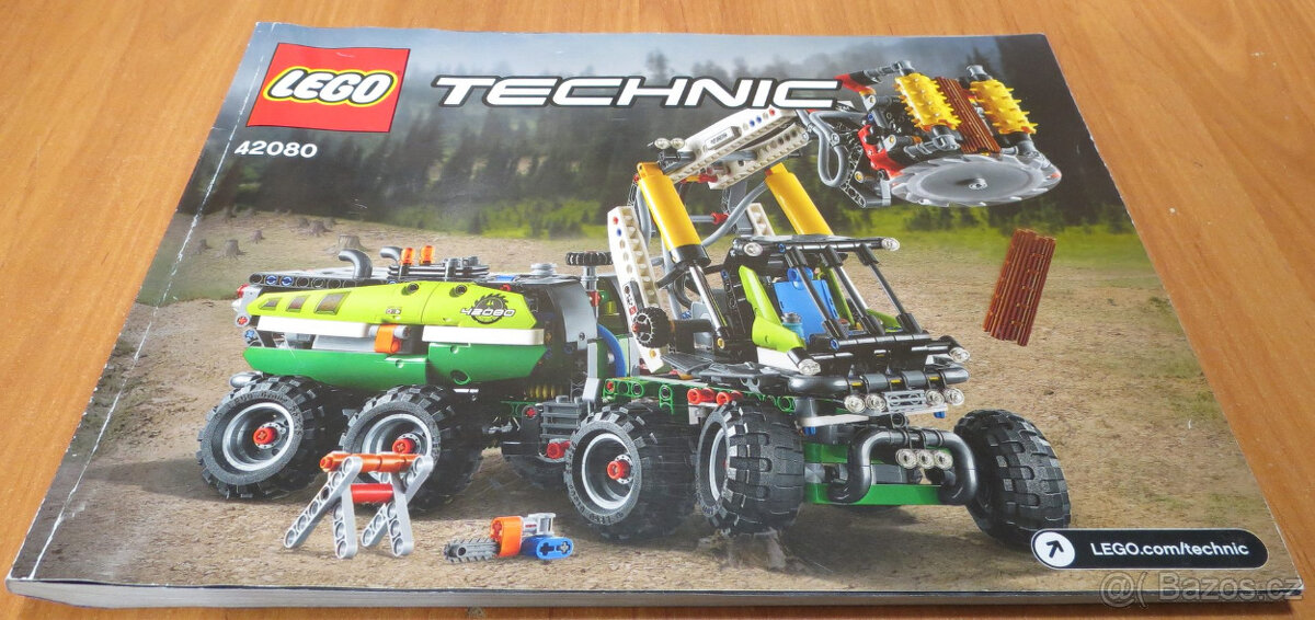 LEGO 42080 Harvester Lesní stroj - 11