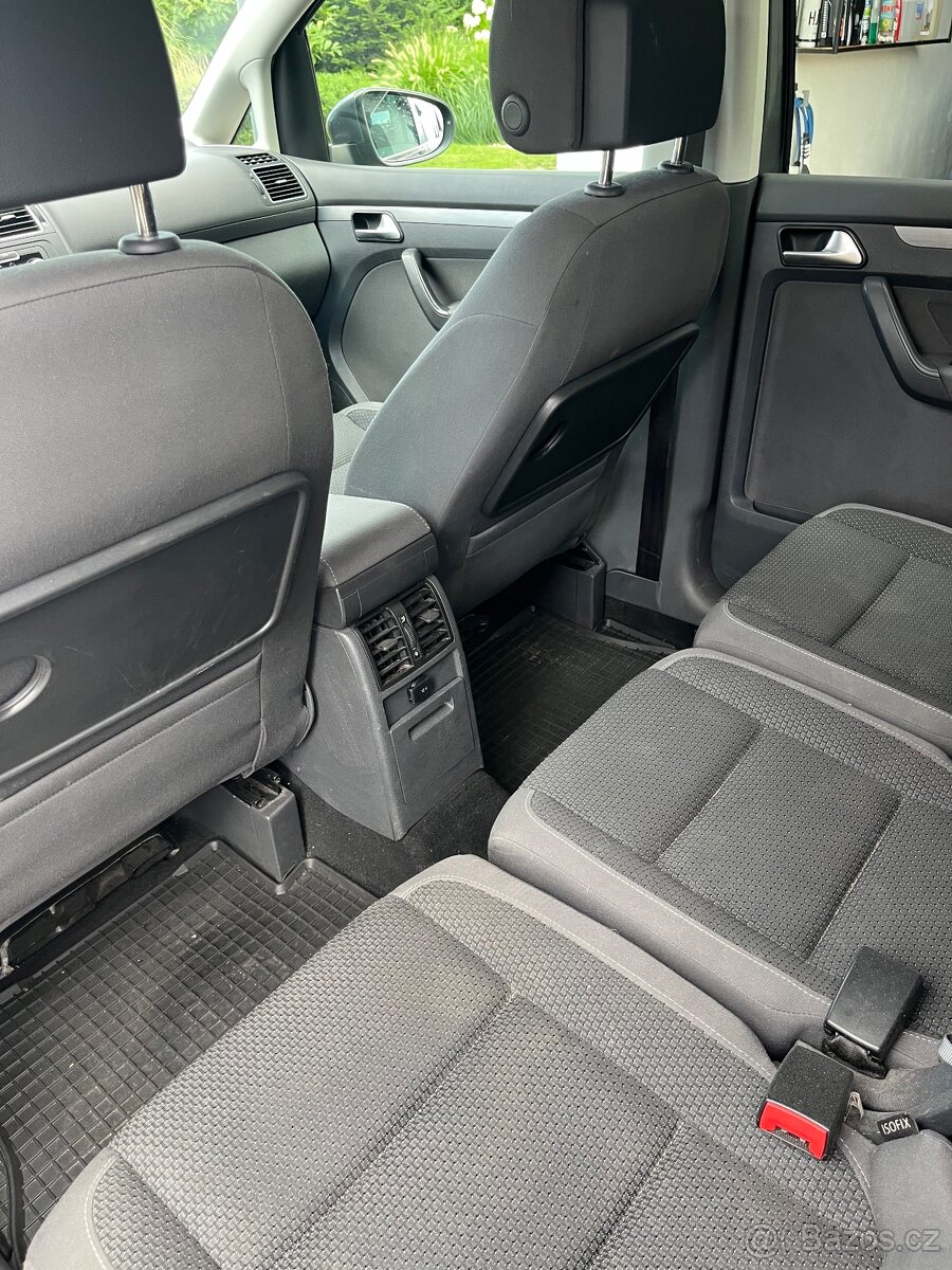 VW TOURAN, rok 2014, 1,4 TSI, CNG, 110 kw, DSG, DPH - 11