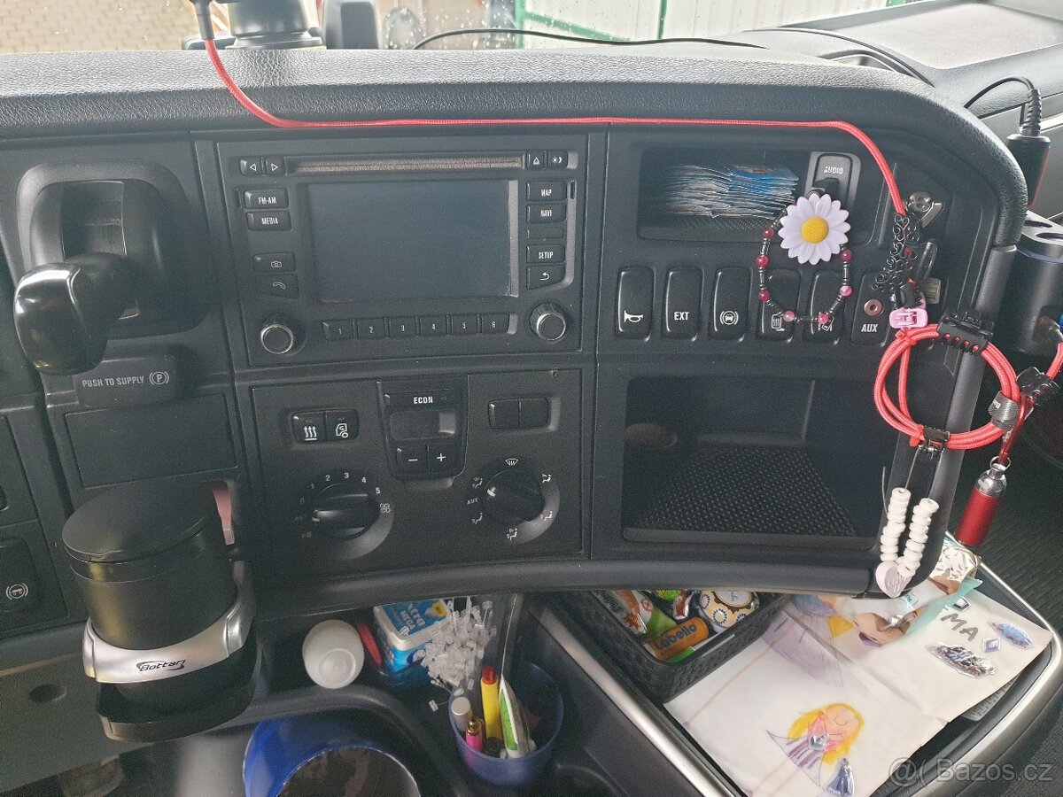 Scania Sklápěč 6x4 R 580 - 11