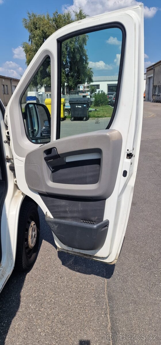 Prodáme Citroen Jumper 2.2HDI L1H1 bez STK - 11
