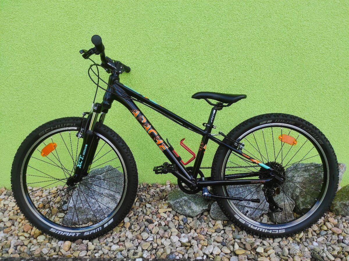 Značkové dětské kolo APACHE TAURI 24" (černá) - 11