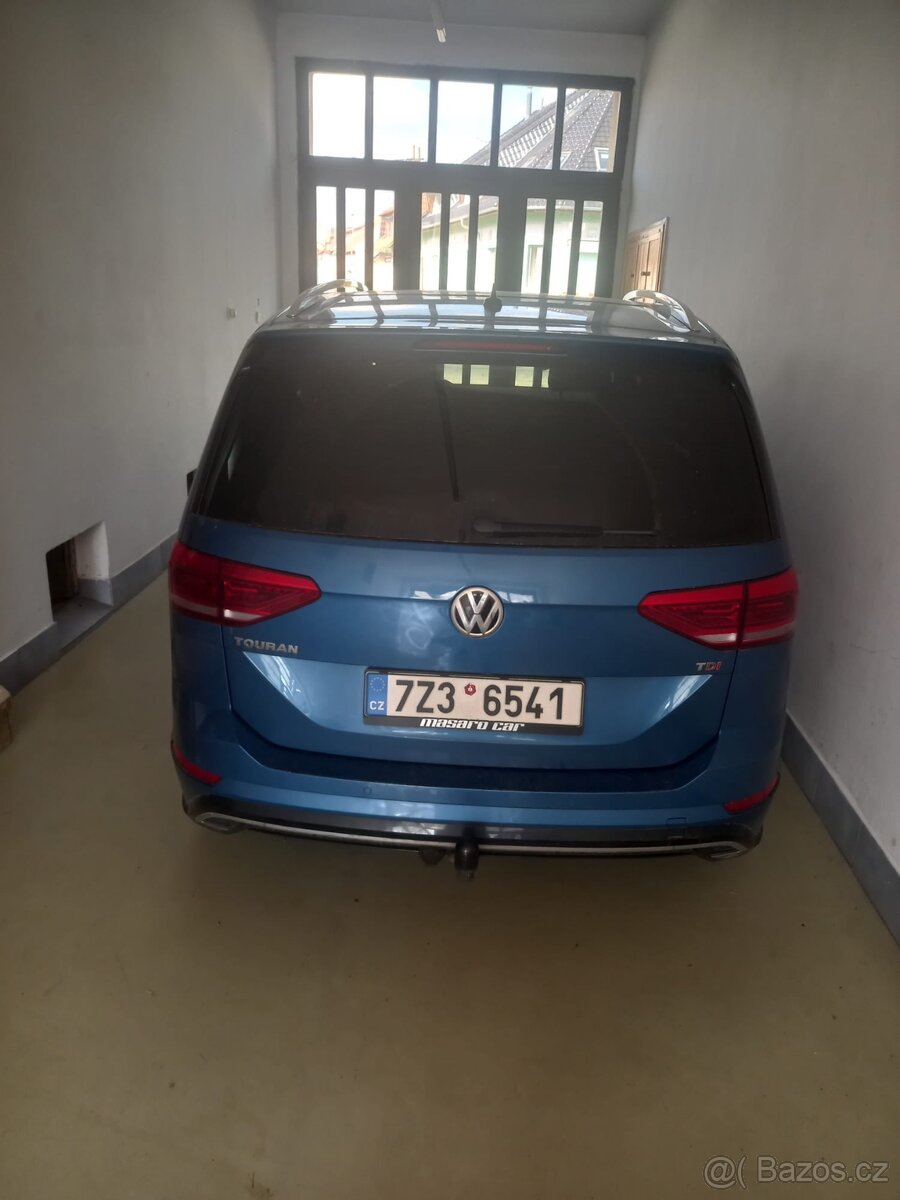 Volkswagen Touran R-Line - 11