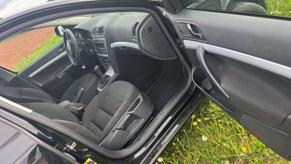 Škoda Octavia 2 Combi Facelift - digiklima, parksenzory - 11
