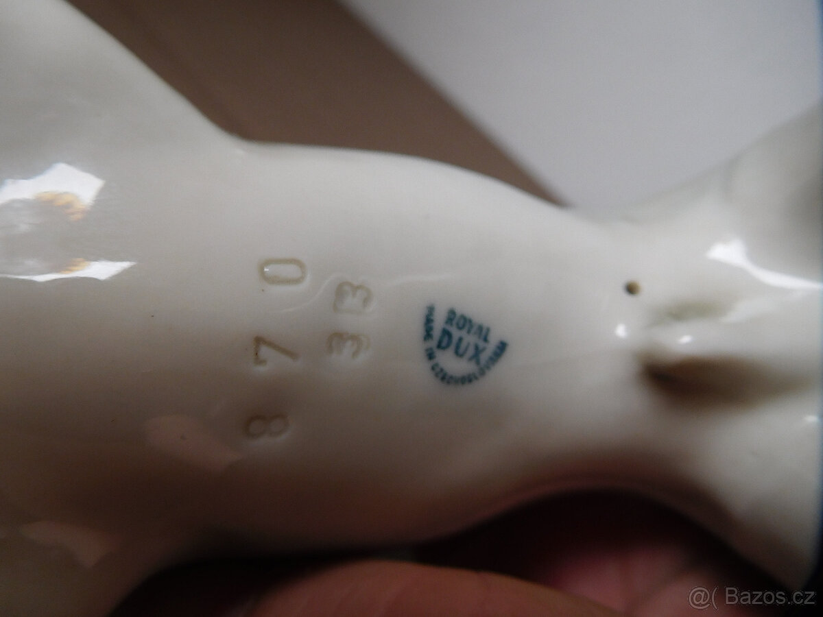 PORCELÁNOVÁ SOŠKA - PES - DUX - 11