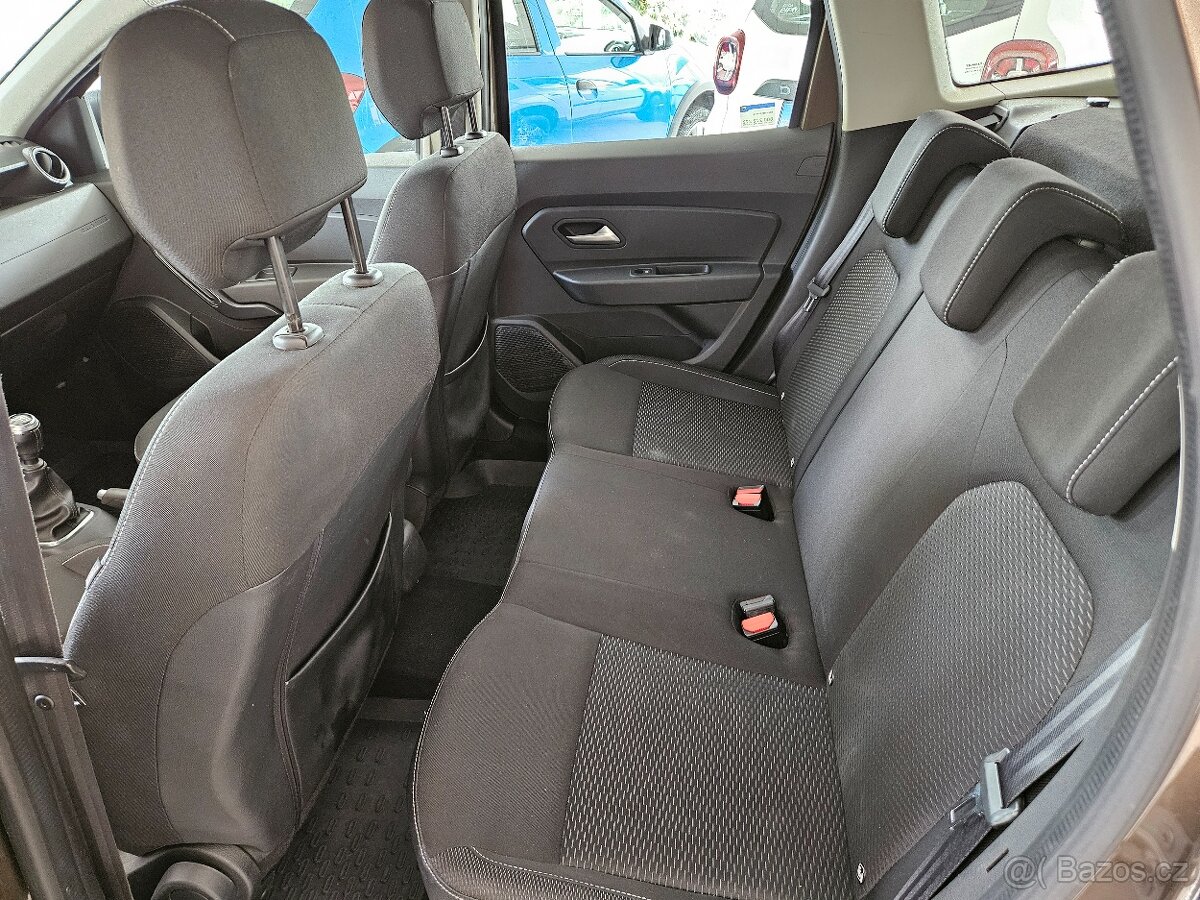 Dacia Duster, 1,5 DCI 4x4 COMFORT KLIMA ZÁVĚS - 11