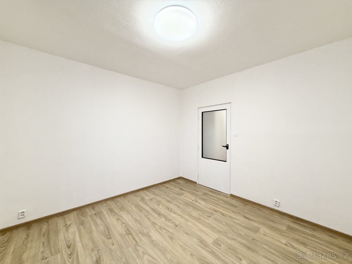 Pronájem bytu 3+1, Anglická, Liberec, 17000 Kč/měs, 69 m2 - 11