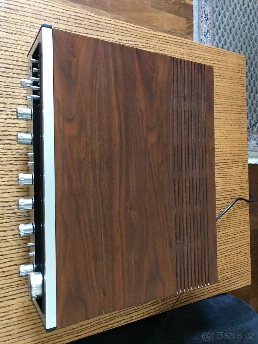 Steitron S 70R Receiver Top stav - 11