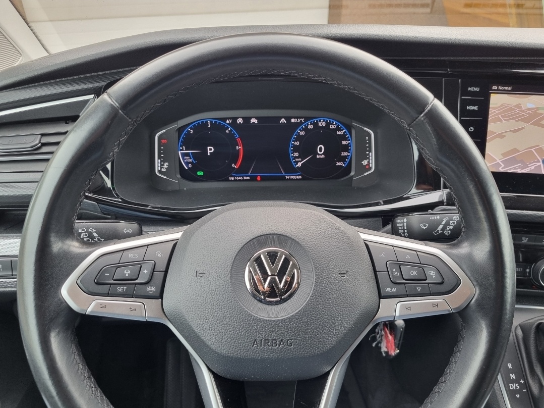 VW Multivan T6.1 Highline 2.0TDI 4x4 110kW DSG Tažné 2020 - 11