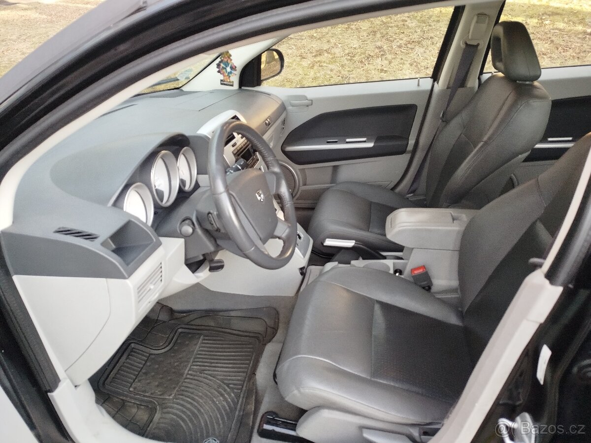 Dodge CALIBER automat 2.0 benzín 2006 - 11
