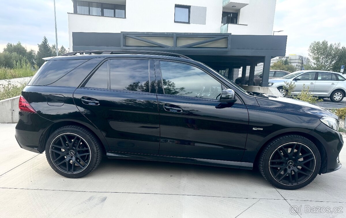 Mercedes benz 43 Amg - 11