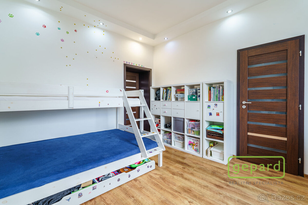 Prodej domu se třemi byty, Šimáčkova ul., Cheb - 11