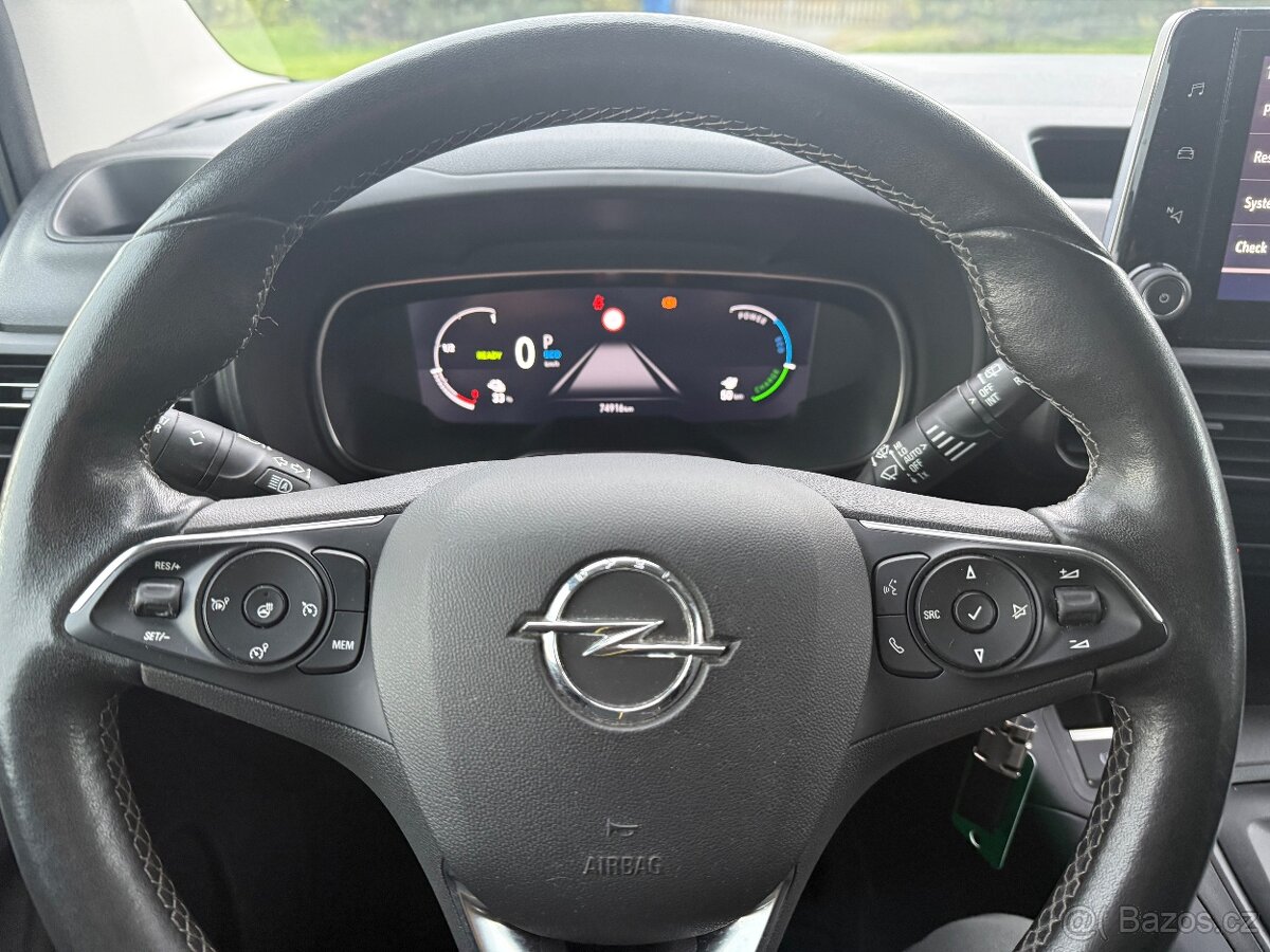 Combo-e Life Elegance - elektro, 100 kW, 2022, SoH 92% - 11